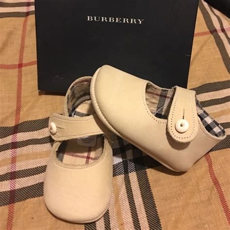 burberry babies shoes